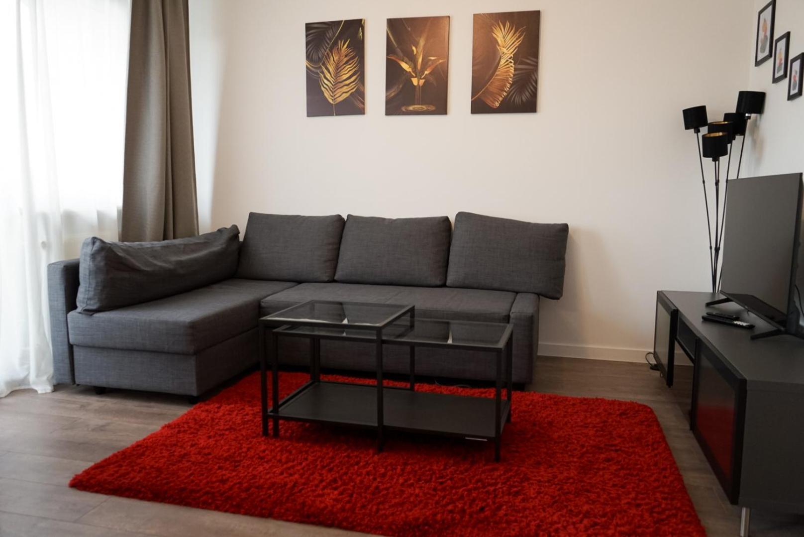 Moeblierte 3-Zimmer-Wohnung Nahe Duesseldorf In Duisburg-Sued Екстер'єр фото
